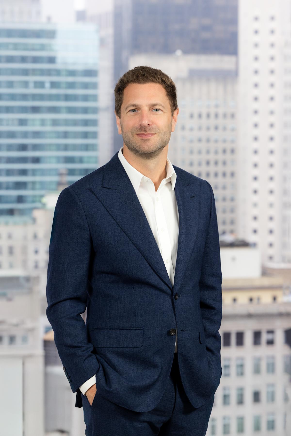 Bath & Body Works Beats Expectations but CEO Daniel Heaf Remains Focused on Long-term Growth