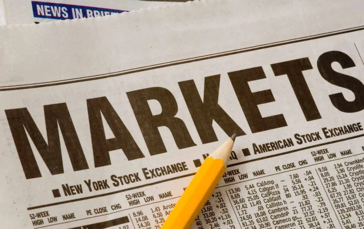 Stocks Climb on Solid US Economic News and Easing AI Jitters