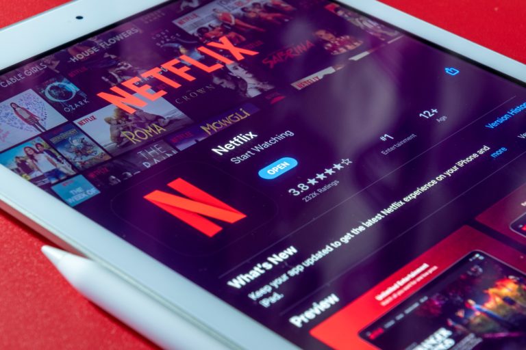 Jim Cramer Discusses Netflix (NFLX), JPMorgan & Risk-Reward