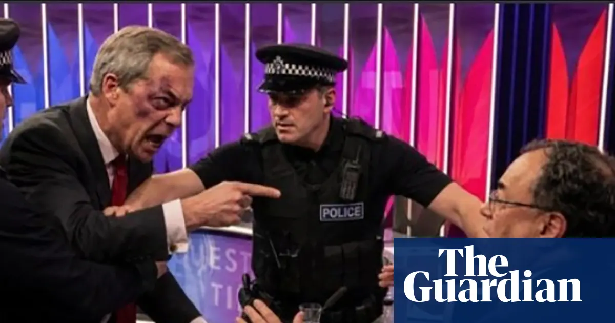 Bank of England warns of AI scams as deepfakes of Farage-Bailey fight spread