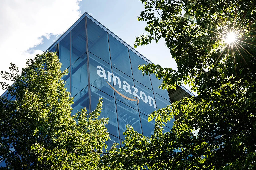 Amazon launches 30-minute delivery across the U.S. - TechCrunch