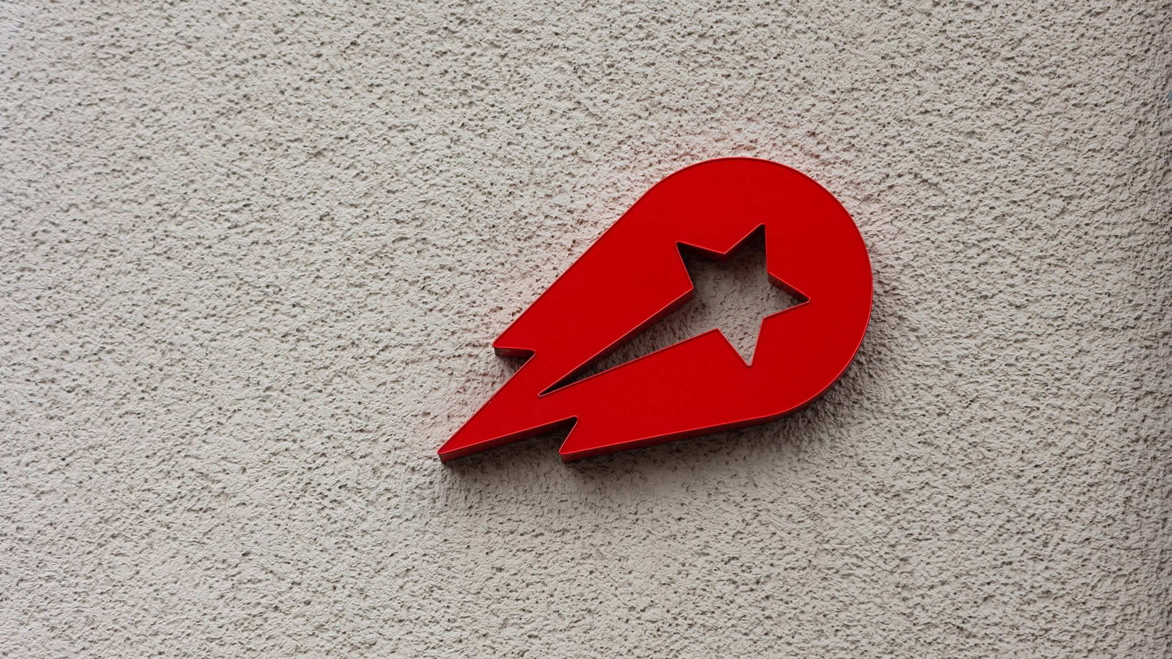 Uber and DoorDash sound out investors for Delivery Hero bid - Financial Times