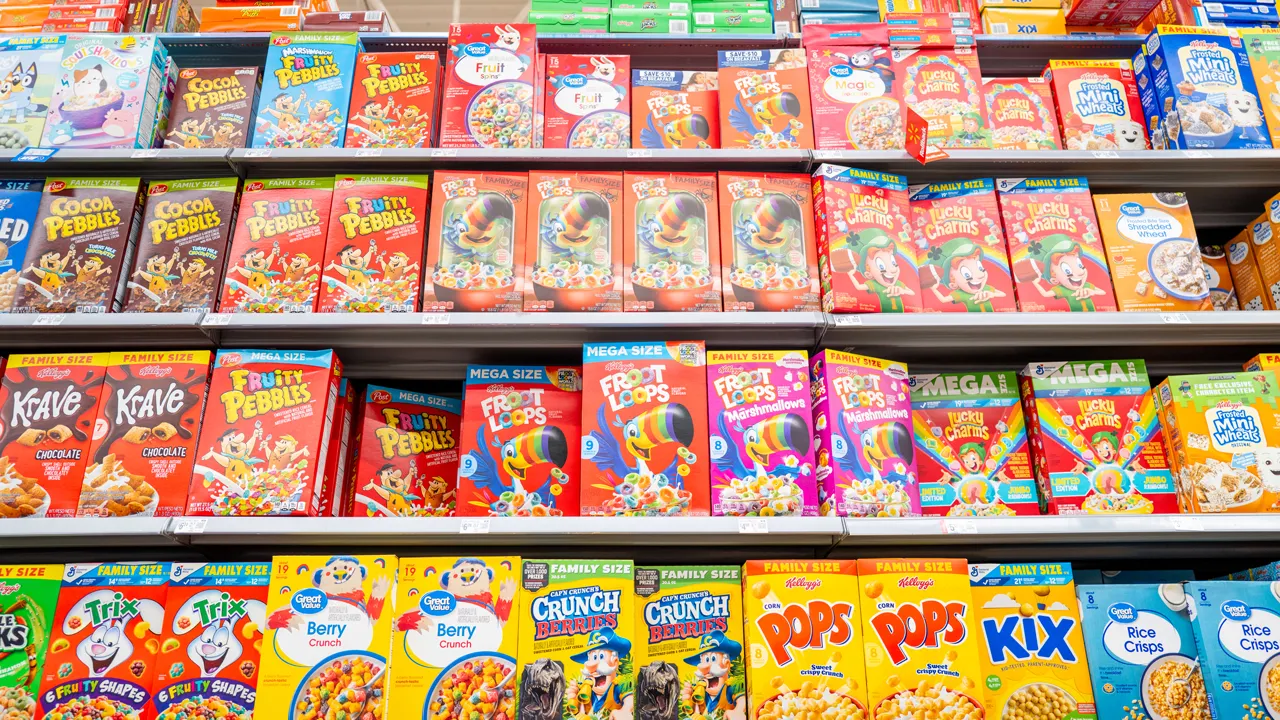 Kellogg removing artificial colors from Froot Loops, Apple Jacks a year ahead of schedule - Fox Business