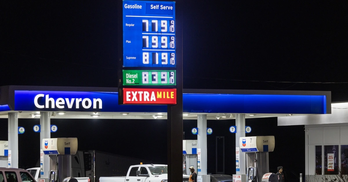 US Gas Prices Surge 9 Cents in Just One Day to $4.39 a Gallon