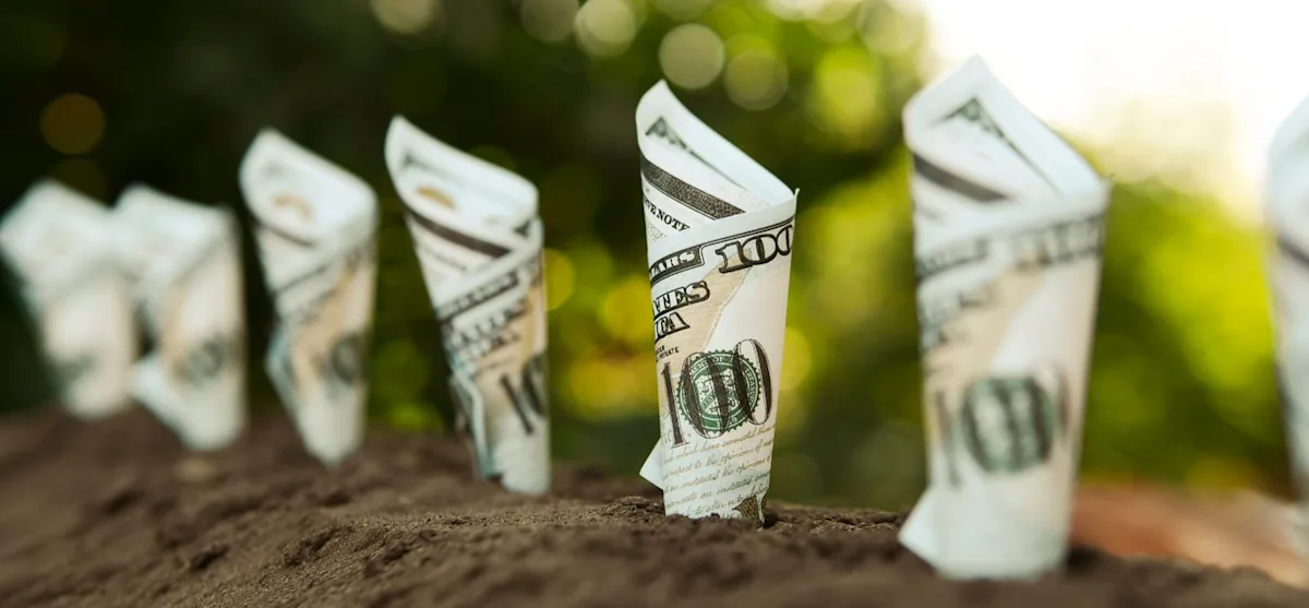 Nobody Is Talking About This Dividend King Stock. Here's Why It's a Screaming Buy Right Now.