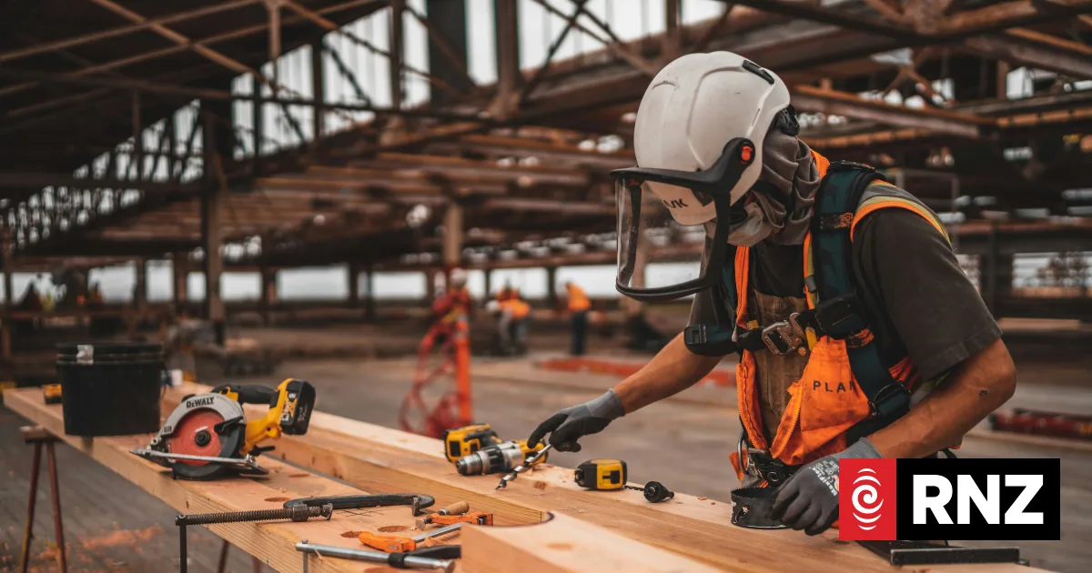 Inside New Zealand's shrinking building and construction industry