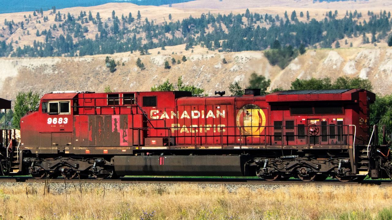 Railroad workers at CPKC reject nine-year contract by 2-to-1 margin across 11 states