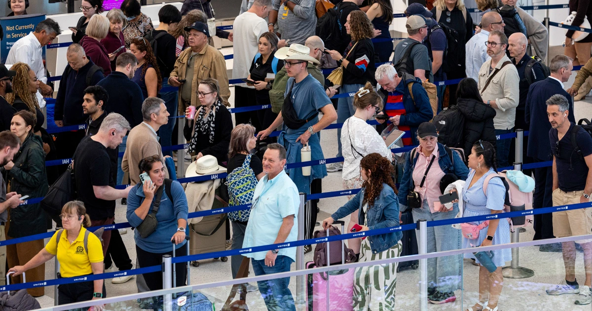 Senate agrees to fund DHS, except ICE and CBP, in bid to end extreme airport delays