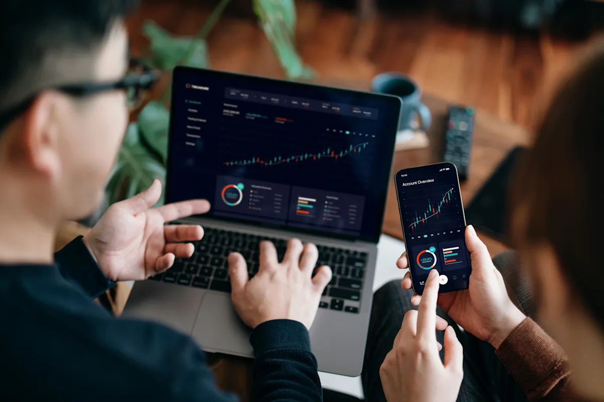How to calculate net loss and deduct capital losses from your taxes (with table)