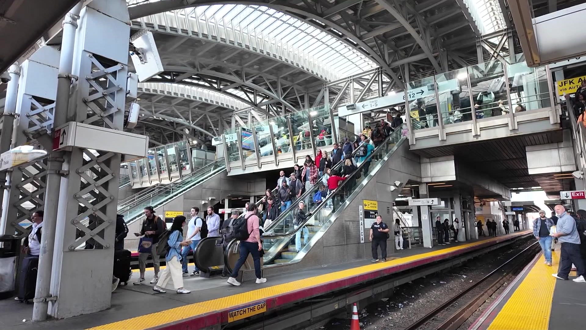 LIRR service disrupted due to electrical fire at Penn Station - News12 | Long Island