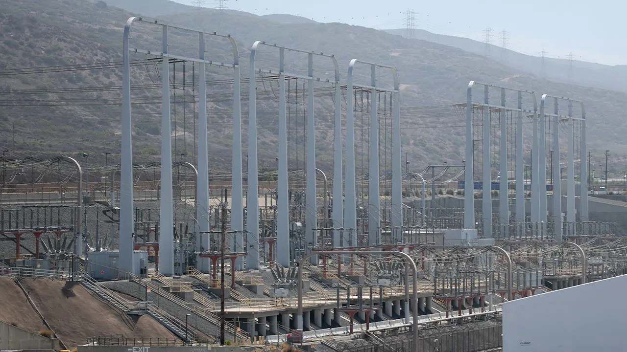 Trump order could force US utilities to replace foreign power equipment - Fox Business