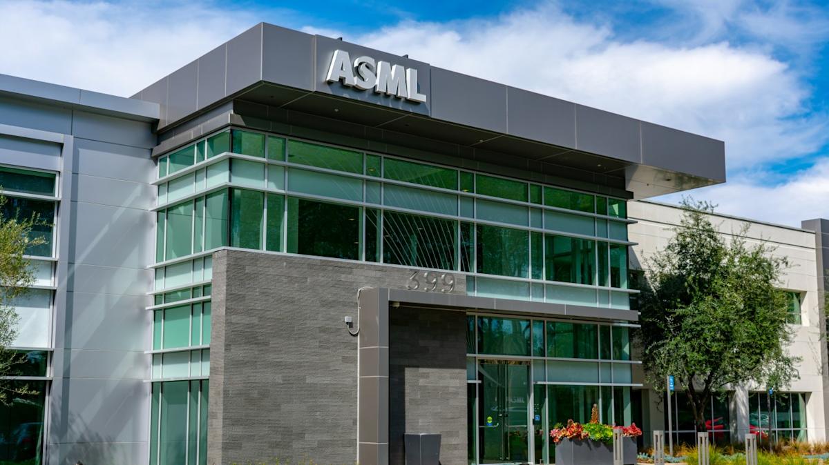 $1k in ASML Smashed The S&P at Every Milestone