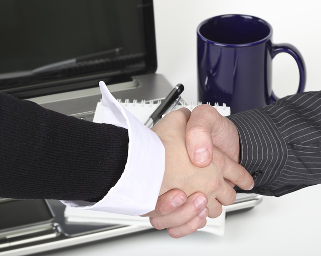 This is why TD Cowen is Bullish on Aon plc (AON) Despite Pricing and AI Disruption Concerns