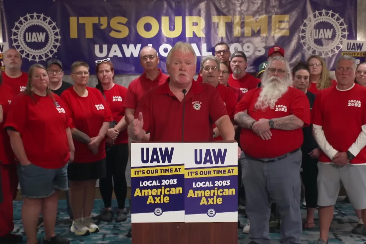 UAW members go on strike at Michigan auto parts plant
