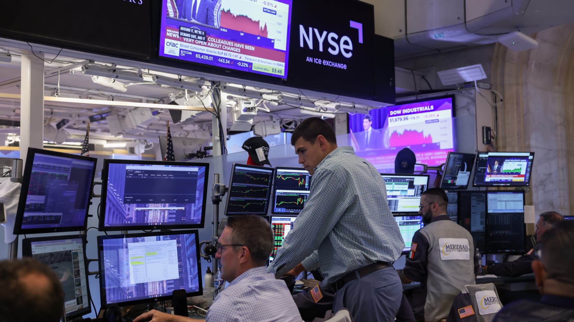 S&P 500 futures are little changed as oil ticks higher, traders await Fed rate decision: Live updates - CNBC