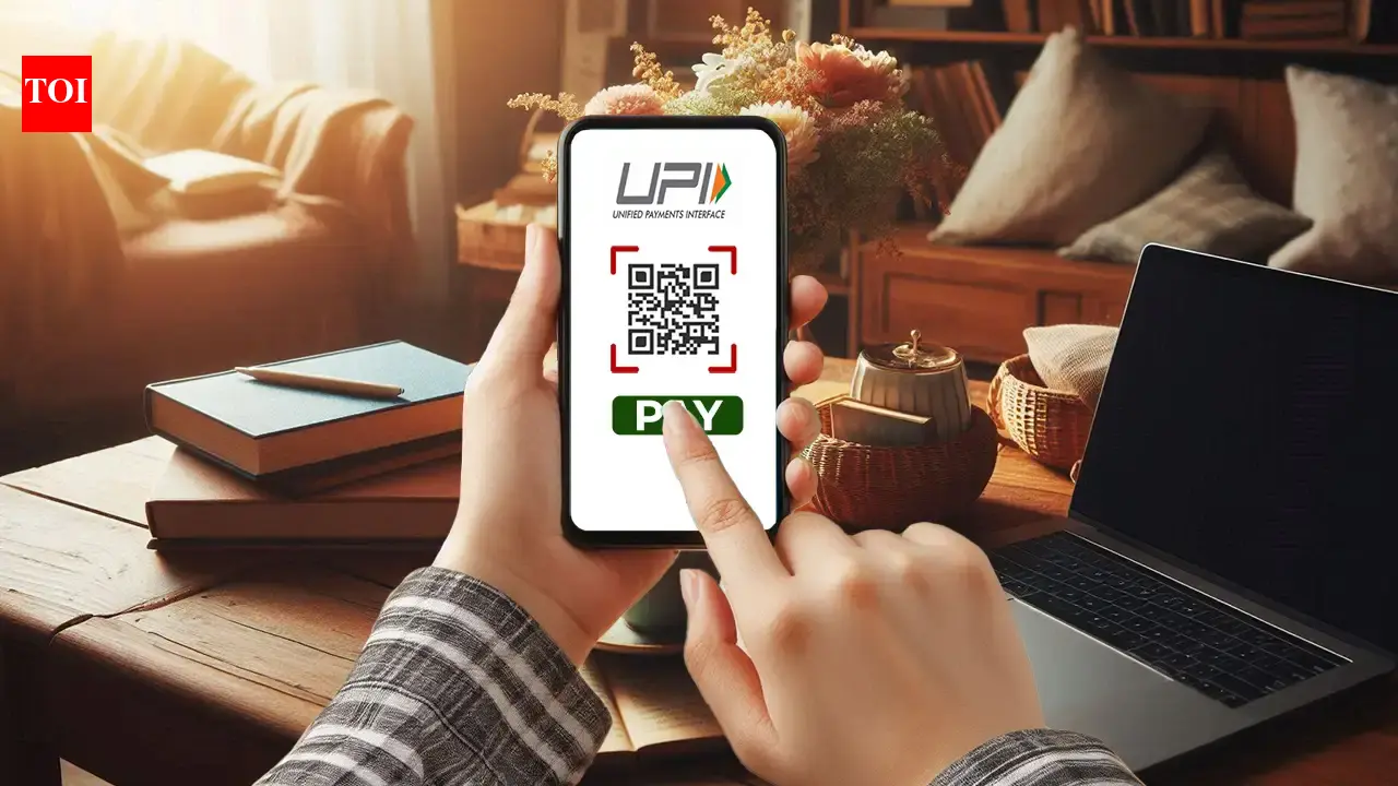 ‘Someone has to pay the cost’: RBI governor on MDR proposal for UPI transactions above Rs 2,000